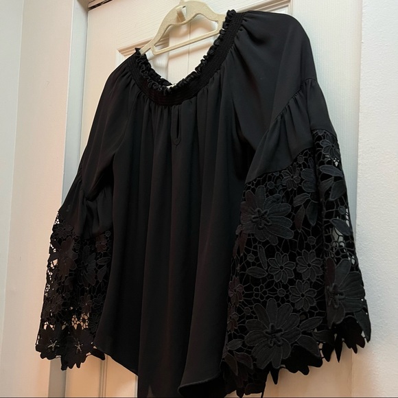 Joseph Ribkoff top size 2 - Picture 2 of 7